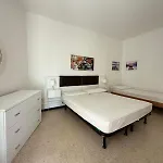 RESIDENCE CENTRO COMMERCIALE - WALTERIGATO Apartments SOLO PER FAMIGLIE