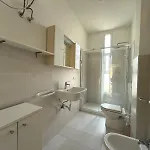 RESIDENCE CENTRO COMMERCIALE - WALTERIGATO Apartments SOLO PER FAMIGLIE